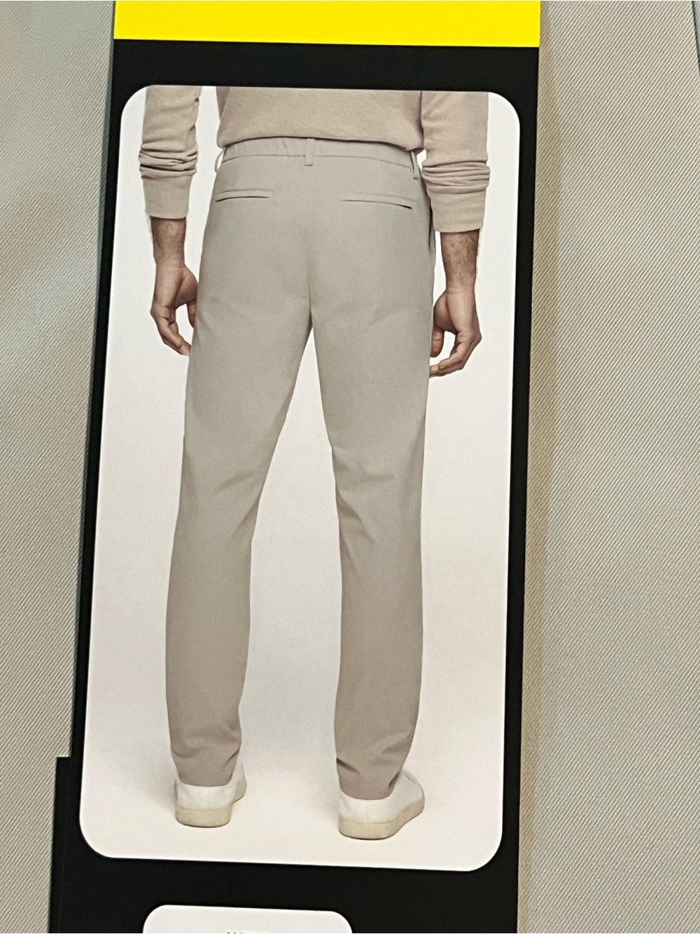 Banana Republic Men's Chinos in Light Taupe